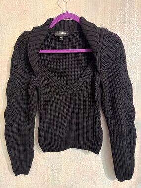 Express Women Sweater S Black Ribbed Long Sleeve V Neck, Cable Knit Sleeves